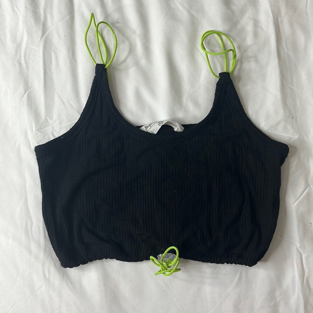 Black and neon crop top - LF